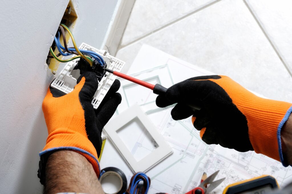 Emergency Electrician in Sutton Coldfield What Homeowners Should Know